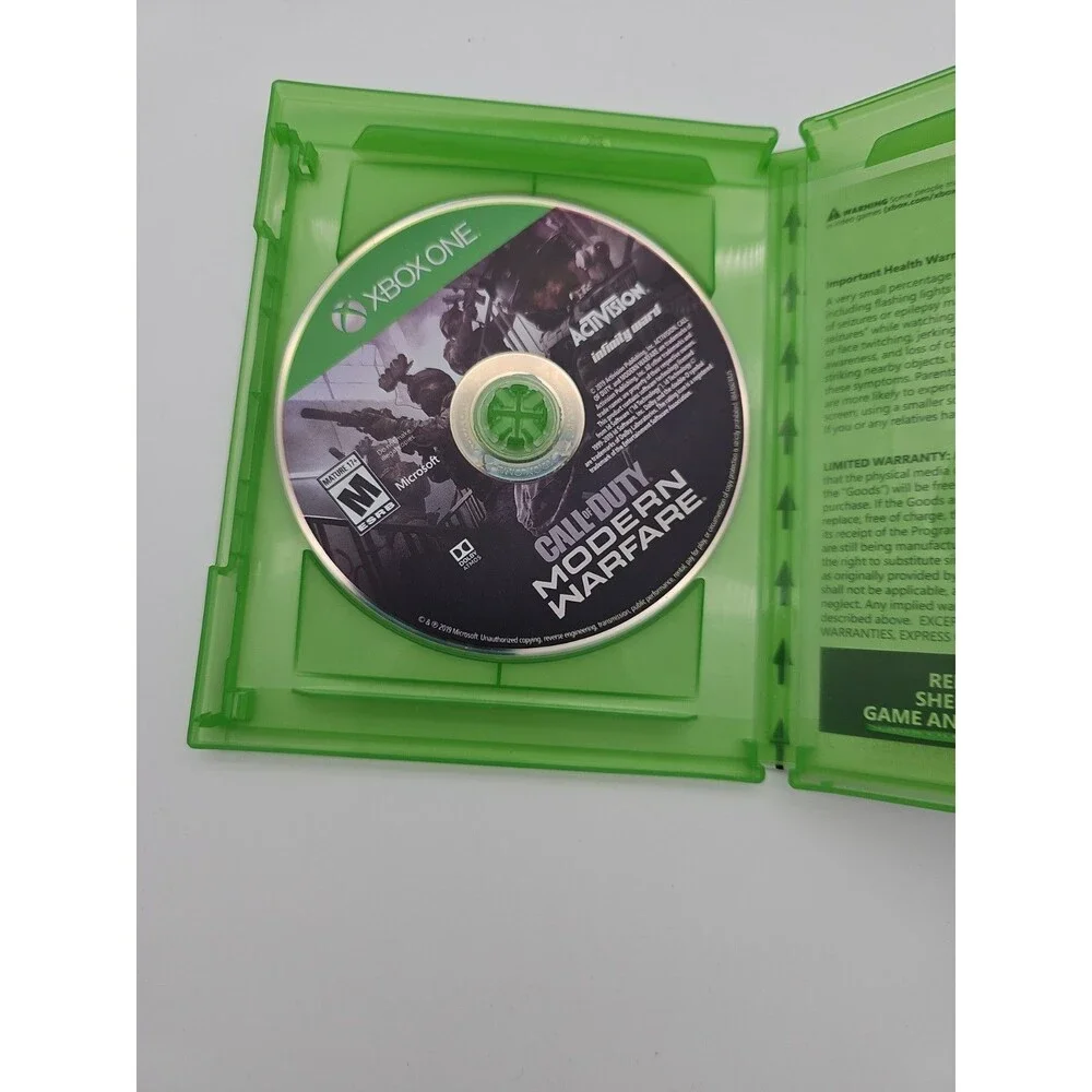 Call of Duty: Modern Warfare Xbox One Microsoft Game Disc Tested Working